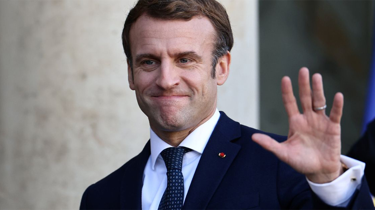 l'annonce de la candidature de Macron